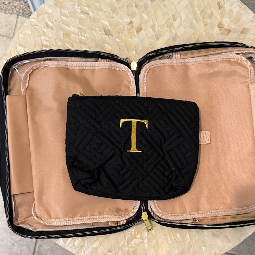 Black Quilted Bag with Gold T Monogram MAKE UP bag - Picture 3 of 8